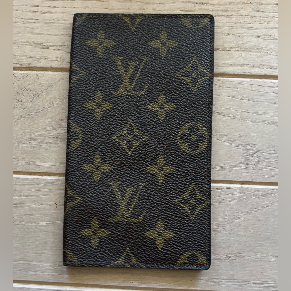 Louis Vuitton Vintage Checkbook/Wallet Case